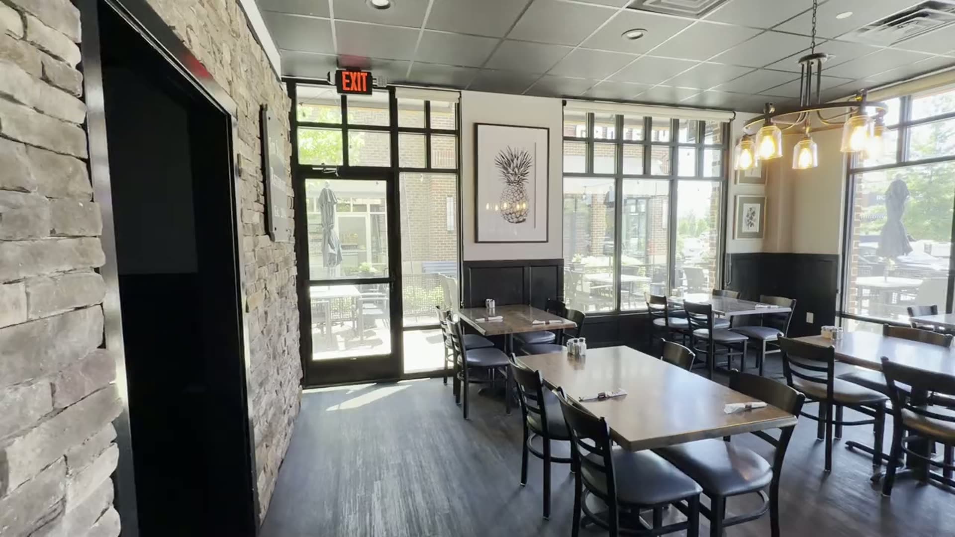 Plate Editorial preview